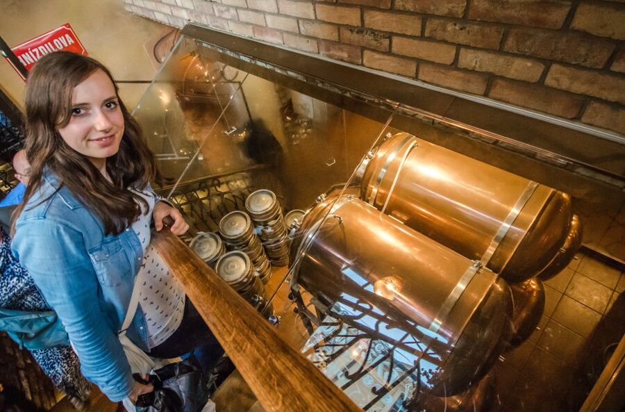 Prague: Legendary Beer Tour with Dinner - Two classic pubs and a Old Town bar with serious credentials