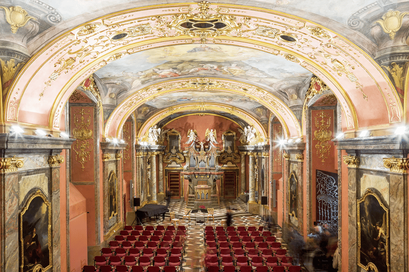Prague: Mirror Chapel Classical Music Concert Ticket - Why the Clementinum Mirror Chapel feels like a sound chamber