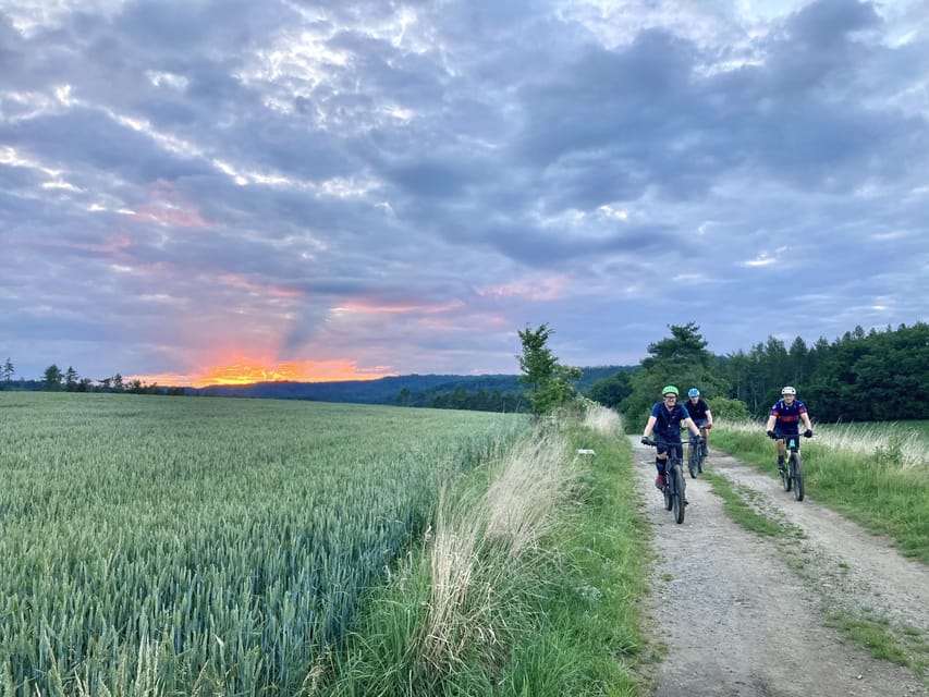 Prague Mountain Biking: Blast Through The Best Singletracks - Your bike upgrade path: 29-inch full suspension and 150mm travel