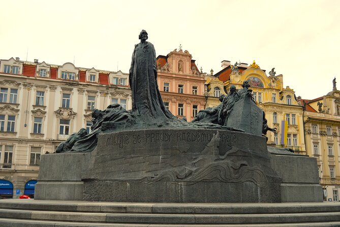 Prague: National Museum Ticket & Online Audioguide City Tour - Meeting point and ticket pickup at Get Prague Guide: avoid wasted minutes