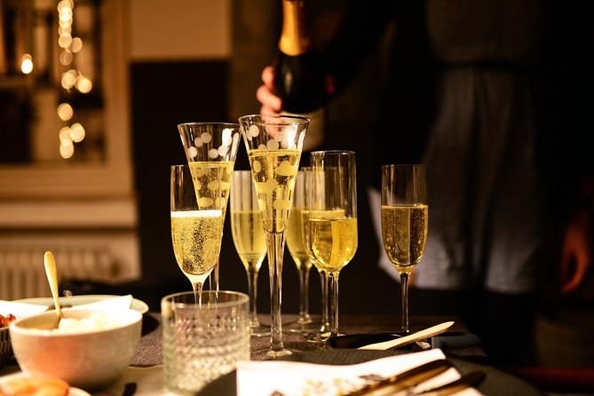 Prague Nightlife Party - Stop 3: Moon Club in the city center to close strong