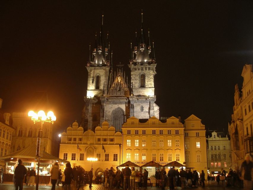 Prague: Old, New, and Jewish Towns Guided Walking Tour - Hidden corners that make the city feel personal