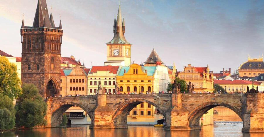 Prague: Old Town and Charles Bridge Tour - How this three-hour route helps you get your bearings fast