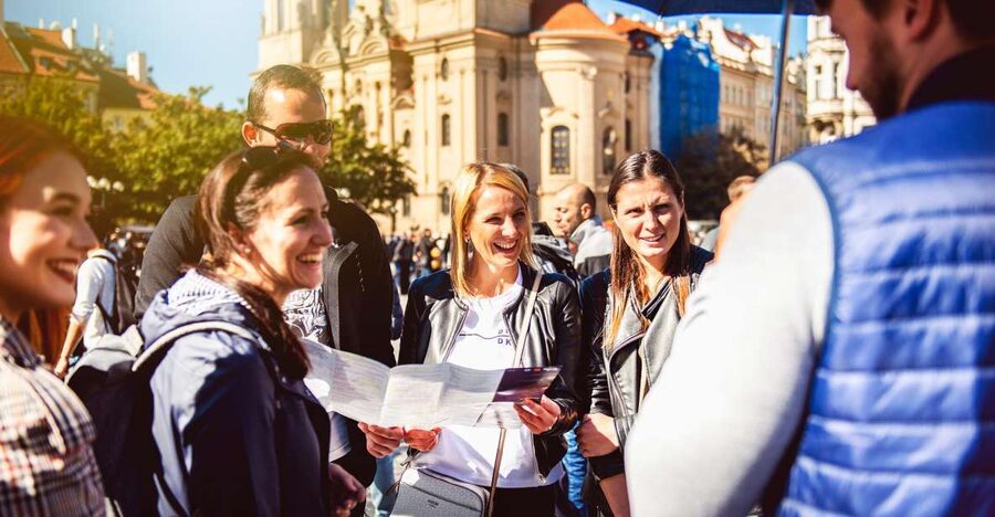 Prague: Old Town and Jewish Quarter 2-Hour Walking Tour - Old Town Square to Josefov: the real value of this 2-hour format