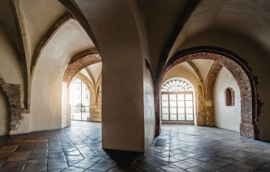 Prague: Old Town Hall Tower Entry Ticket - Accessibility and Comfort: What “Wheelchair Accessible” Means for You
