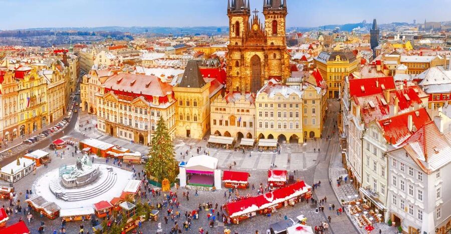 Prague: Old Town Highlights Private Guided Walking Tour - The 2-hour Old Town walk: Clock, churches from the outside, and Charles Bridge views