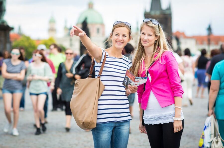 Prague: Old Town Highlights Private Guided Walking Tour - The 4-hour version: St Nicholas high Baroque plus Lennon Wall and Lesser Town texture