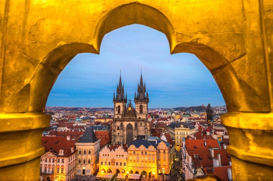 Prague: Old Town Highlights Private Guided Walking Tour - Price and value: when $98 per person makes sense