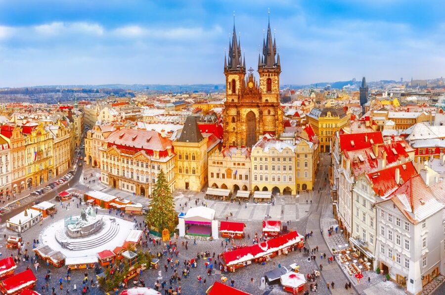 Prague: Old Town Highlights Private Guided Walking Tour - Picking the right time option: what changes at 2, 3, 4, and 6 hours