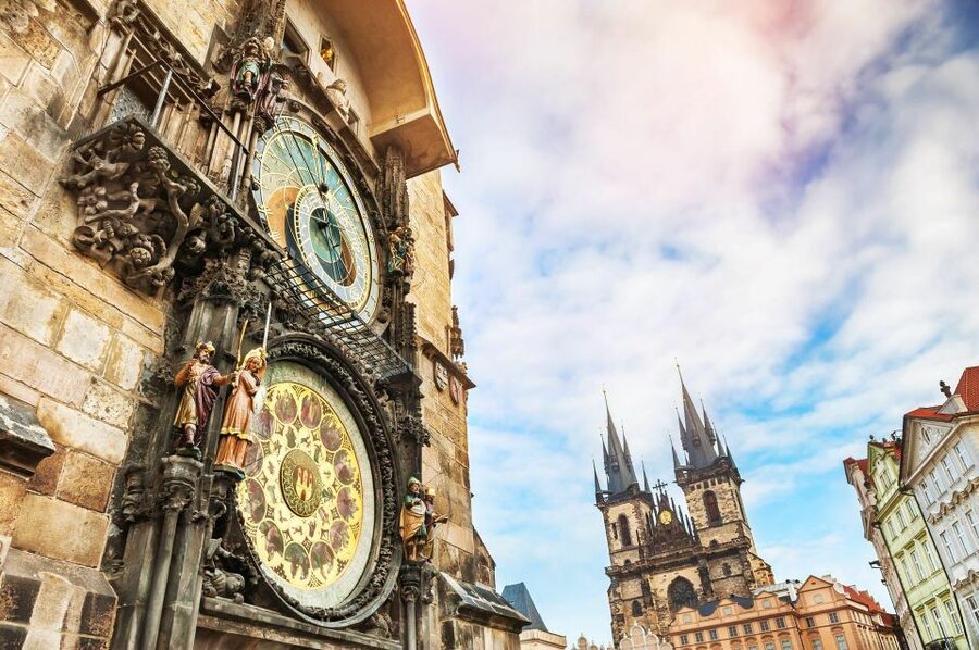 Prague: Old Town, Jewish Quarter & Astro Clock Walking Tour - Who this Prague walking tour is best for
