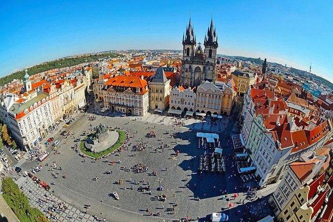 Prague Old Town tour and external Jewish Quarter - Old Town Square and the Astronomical Clock, without the chaos