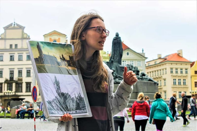 Prague: Oldtown, Medieval Underground & Dungeon History Tour - The secret alchemy laboratory and the Golem connection