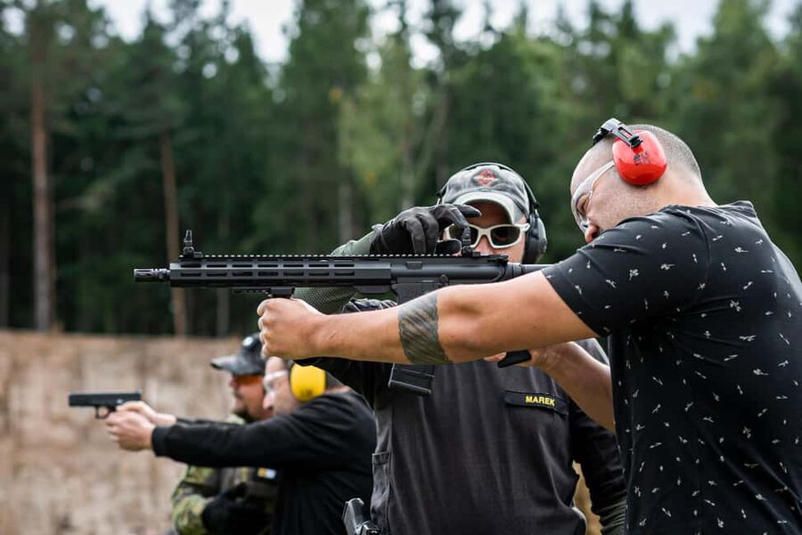 Prague: Outdoor Shooting Experience with up to 10 Guns - What the experience includes, and what costs extra