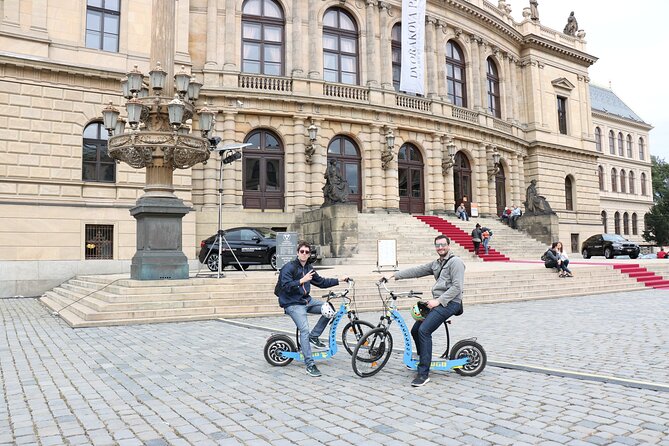 Prague Panoramic Views e-bike and e-Scooter guided Tour - Petrin Hill viewpoint and Petrin Park descent: the best views, then the glide down