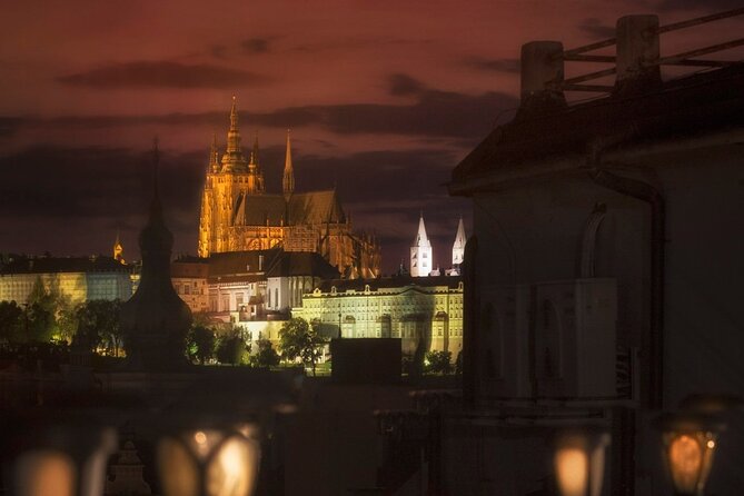 Prague Photoshoot for Couples, Betrothed, Family & Friends - How the makeup and styling changes the whole experience