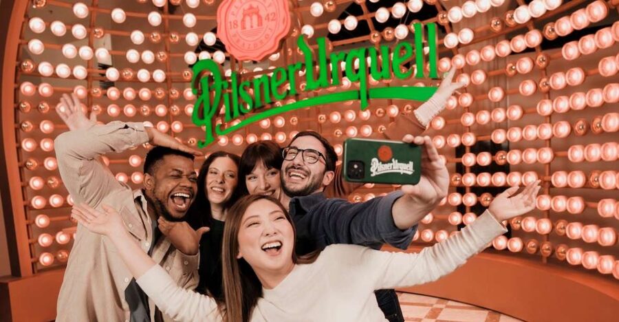 Prague: Pilsner Urquell Experience & Beer Tasting - Tapster Academy (optional): pouring Czech style with foam
