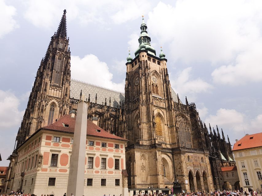 Prague: Prague Castle Complex Smartphone Audio Guide - Key highlights to know before you go
