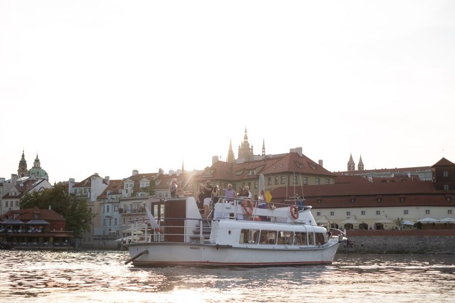 Prague: Private Beer Boat Cruise with Unlimited Beer - Key Things That Matter Most on This Prague Beer Boat