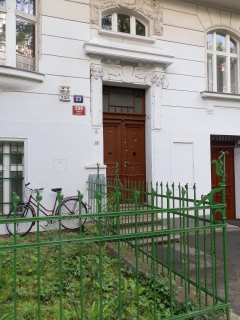 Prague: Private Prague Art Nouveau and Cubism Tour - How long is it, really, and who it suits