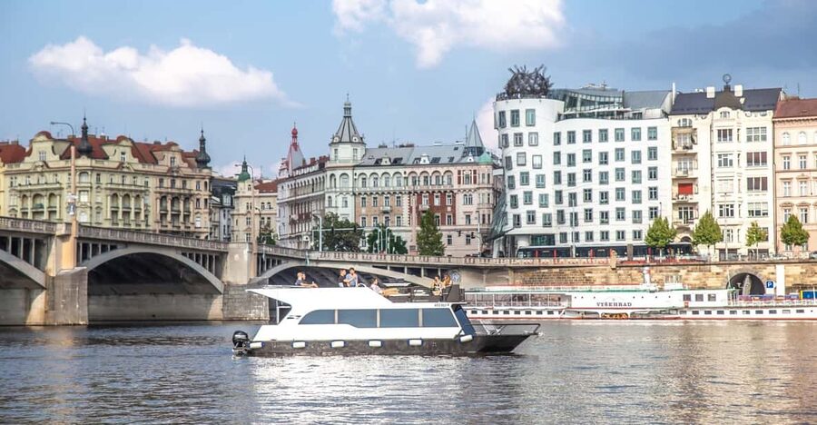 Prague: Private River Cruise with Unlimited Beer or Prosecco - Private Yachtboat One on the Vltava: The Real Feeling of “Prague From the Water”