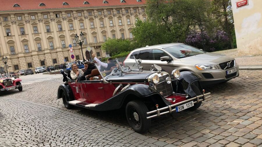 Prague: Private Tour by Vintage Car - Key things I’d watch for before you book