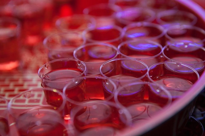 Prague Pub Crawl with Unlimited Drinks & 5 story club Entry - How to enjoy it like a local: pacing, drinks, and real expectations