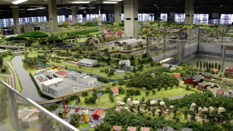 Prague: Railway Kingdom Giant Model Railway Museum - Who will love this museum, and who might not