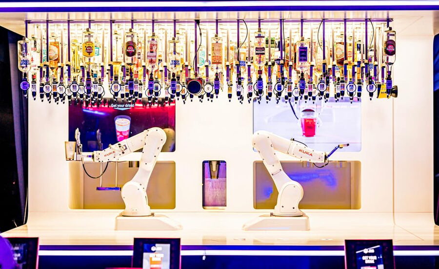 Prague: Robotic Bar Entry with a Drink Included - Key things I’d put on your radar