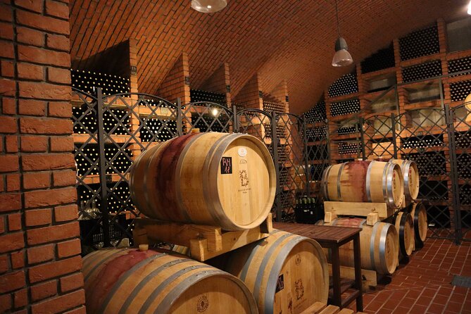 Prague´s Hidden Vineyards Private Tour - Price and Value: Is $240.66 Per Person Worth It?