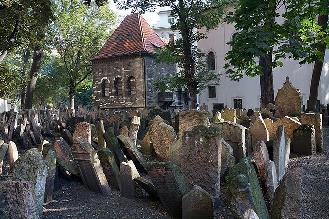 Prague's Jewish Quarter: A Self-Guided Audio Tour - Who this tour is best for (and who should pass)