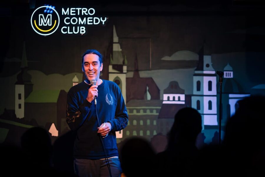 Prague: Saturday Stand-Up Comedy Night in English - Metro Comedy Club, right by Charles Bridge