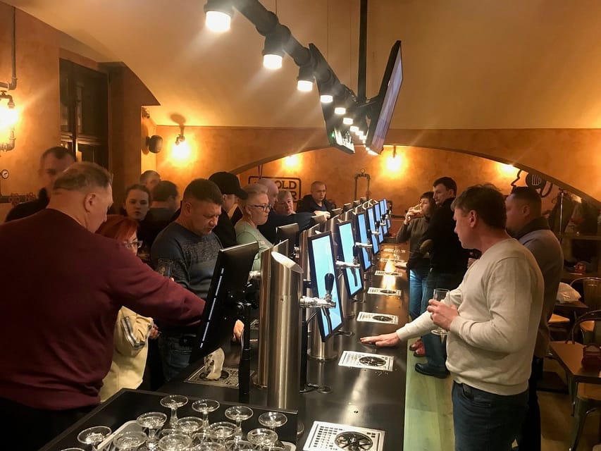 Prague: Self-Pour Czech Beer-Tasting Experience - The Host Demo: How to Pour (and Why the Glass Wash Station Matters)