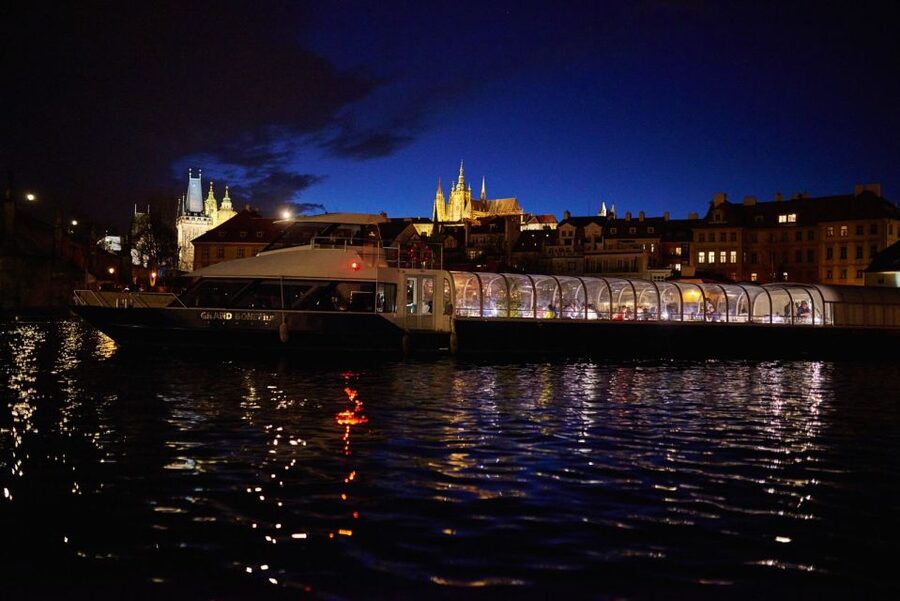 Prague: Sightseeing Dinner Cruise on Open-Top Glass Boat - Should you book this Prague dinner cruise?