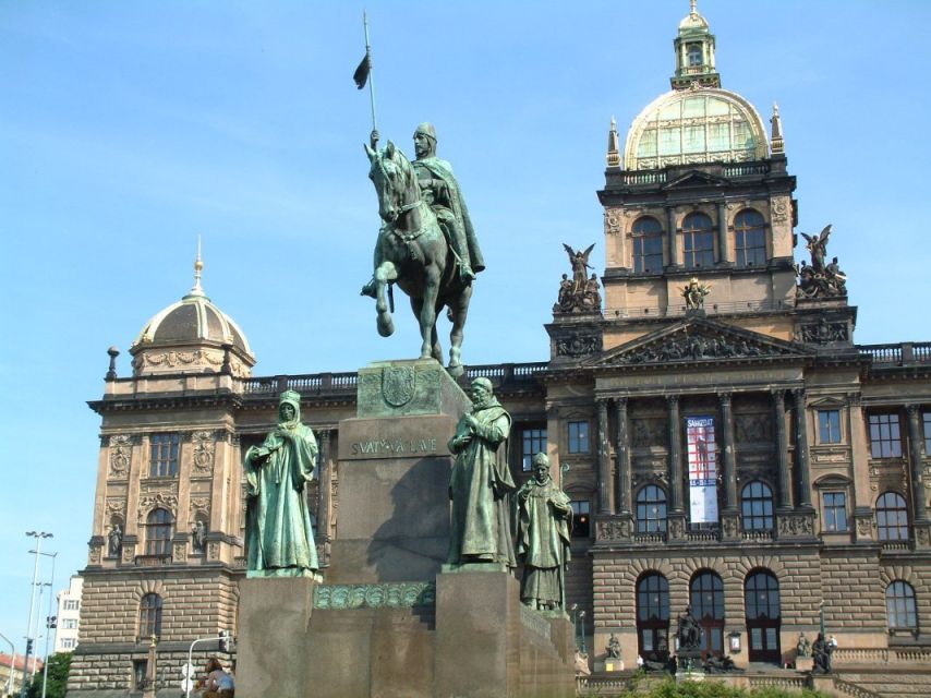Prague Sightseeing Tour with Lunch - A 6-hour Prague loop that actually helps you understand the city