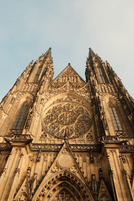 Prague: Skip-the-line Castle Ticket and Optional AudioGuide - St. George’s Basilica and Golden Lane: Two Stops, Two Different Moods