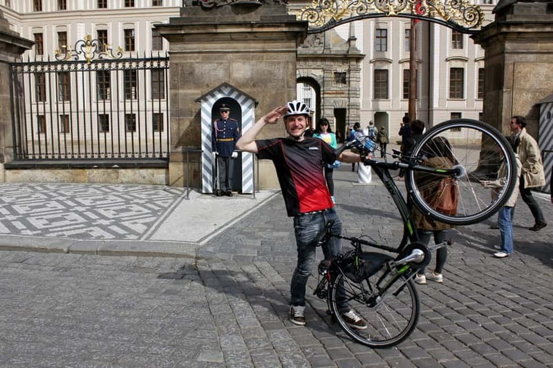 Prague: Small Group or Private Bike City Tour - Key reasons this bike tour works in Prague
