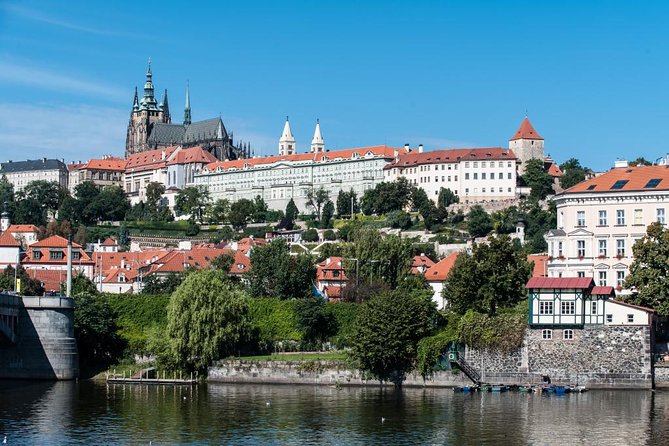 Prague Super Saver: Lobkowicz Palace Concert plus Lobkowicz Palace Museum Entrance Ticket - Museum route: 22 galleries from the second floor to the exit