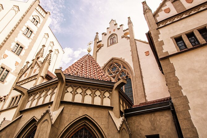 Prague: Synagogues and Jewish Quarter Private Walking Tour - Key highlights to look for