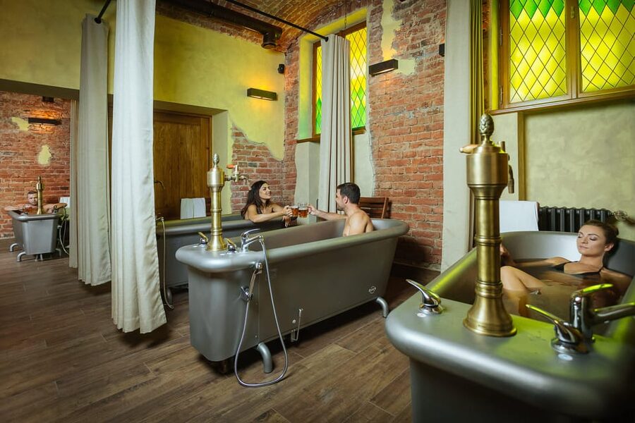 Prague: The Largest Beer SPA with Unlimited Beer Consumption - What a 1-hour session really includes