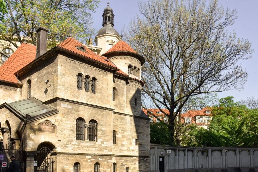 Prague Through the Eyes of Franz Kafka 2.5-Hour Tour - Should You Book the Prague Through the Eyes of Franz Kafka 2.5-Hour Tour?