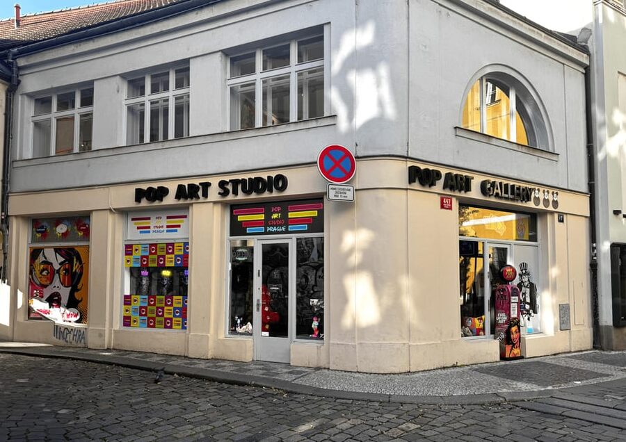 Prague: Ticket to POP ART STUDIO PRAGUE - A 90s Pop-Art Studio Stop in Prague
