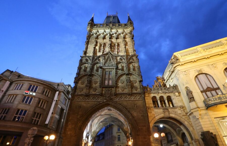 Prague Tour in Spanish - Who this Prague Tour in Spanish is best for