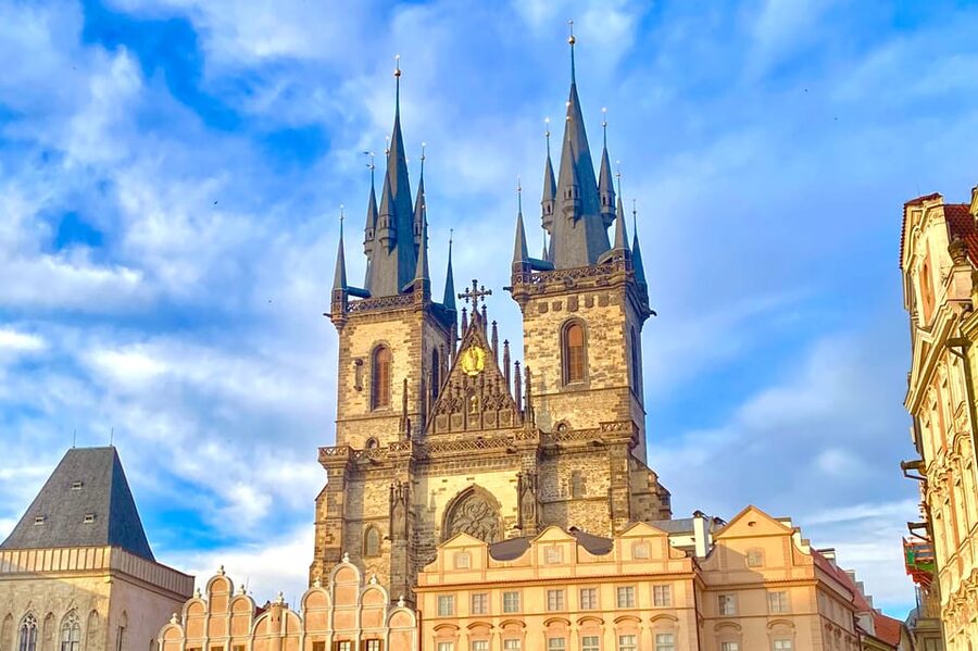 Prague: Tyn Church Classical Music Concert - Týn Church in Old Town Square: more than a pretty backdrop