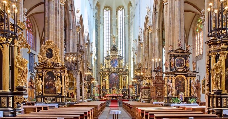 Prague: Tyn Church Classical Music Concert - Getting the most out of your seat in a church setting