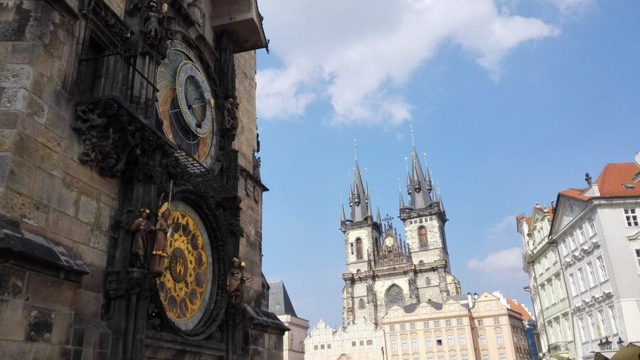 Prague: Vintage Car Ride and Walking Tour - Walking the Castle to Old Town: The “Real Prague” Stretch