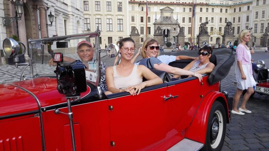 Prague: Vintage Car Ride and Walking Tour - Price and Value: What $341 Buys You (Up to 4 People)