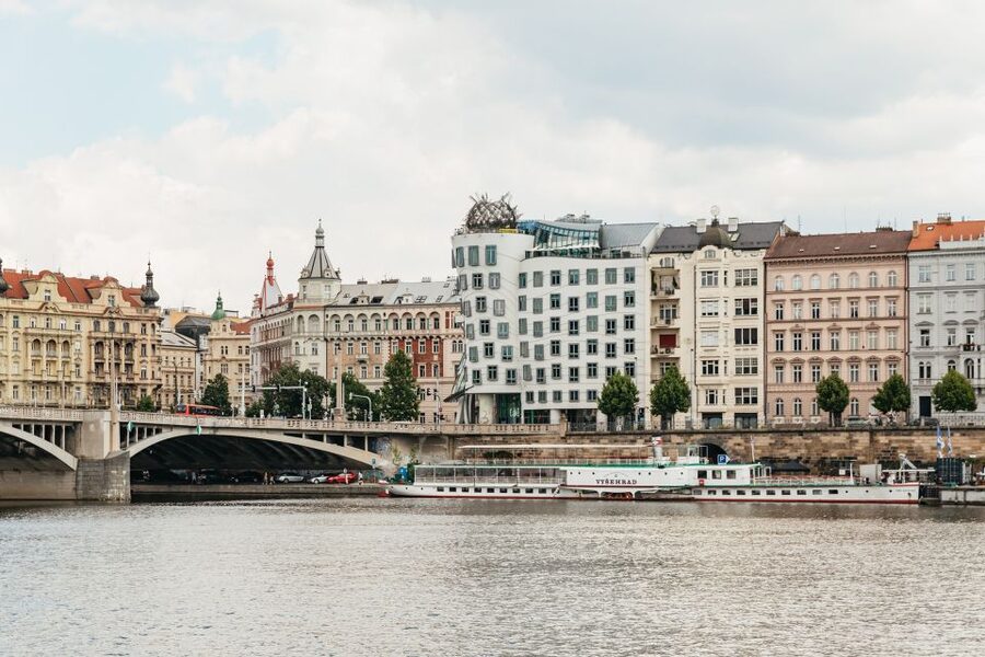 Prague: Vltava River Lunch Cruise in an Open-Top Glass Boat - Seats, Comfort, and the Small Details That Matter