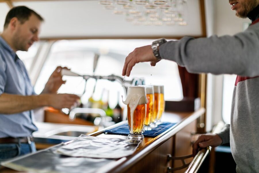 Prague: Vltava River Private Boat Party with Drinks - A realistic drawback to plan around