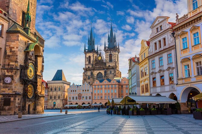 Prague Walking Tour 2,5h (Old Town, Jewish Quarter and Charles bridge) - Meeting Point, Timing, and How to Pace Yourself