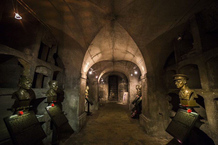 Prague: World War 2 and Operation Anthropoid Walking Tour - Value check: is $32 worth it for a 3-hour WWII walk?